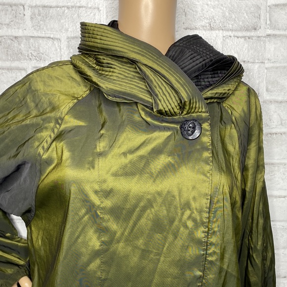 Mycra Pac reversible rainjacket - Picture 12 of 12